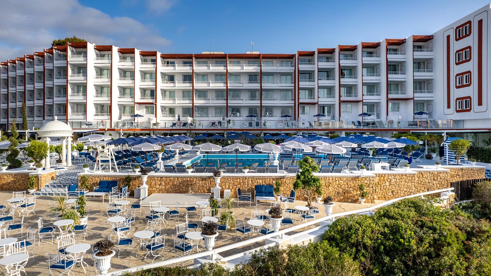 HOTEL MONGIBELLO IBIZA (ADULTS ONLY) САНТА-ЭУЛАЛИЯ-ДЕЛЬ-РИО 4* (Испания) -  от 36558 RUB | NOCHI